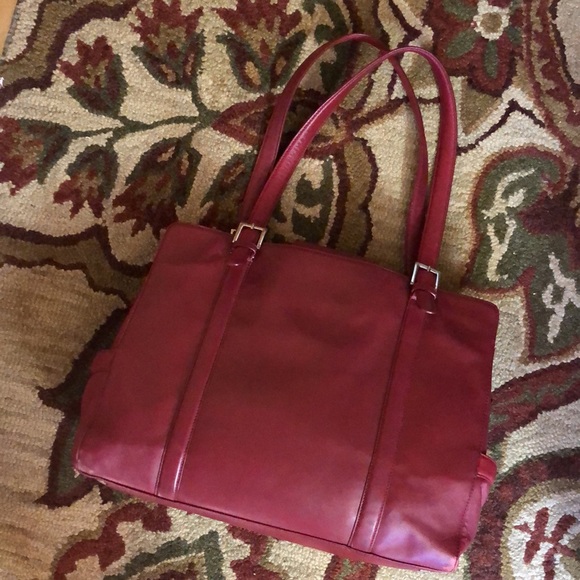 FRANKLIN COVEY Red Leather Briefcase Purse Executive Size Dual Strap TOTE Zipper - Picture 4 of 16